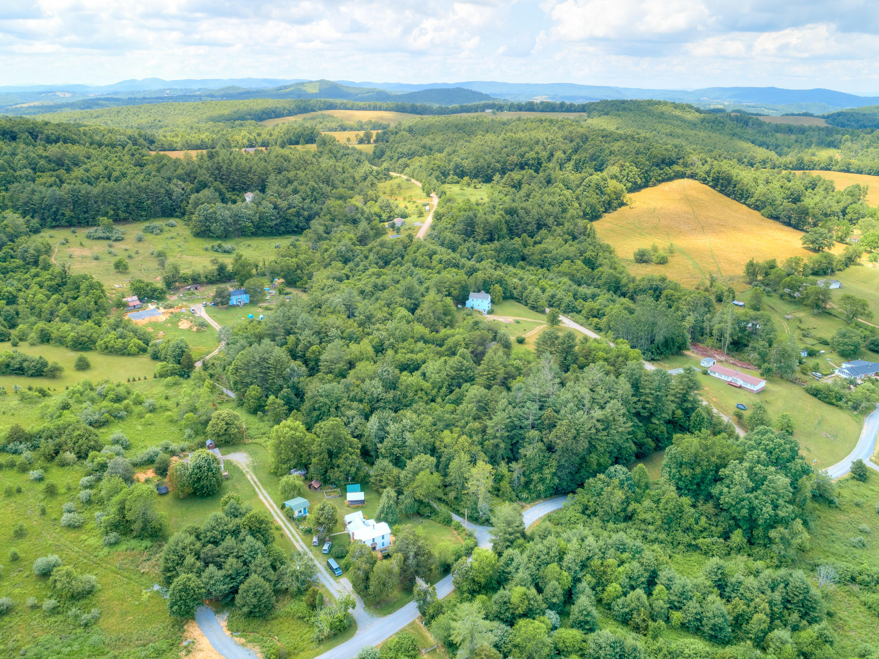 153 Rivendell Road Northwest Willis, VA 24380 - Photo 40 of 51 153_Rivendell_Rd_NW_HiRes-47