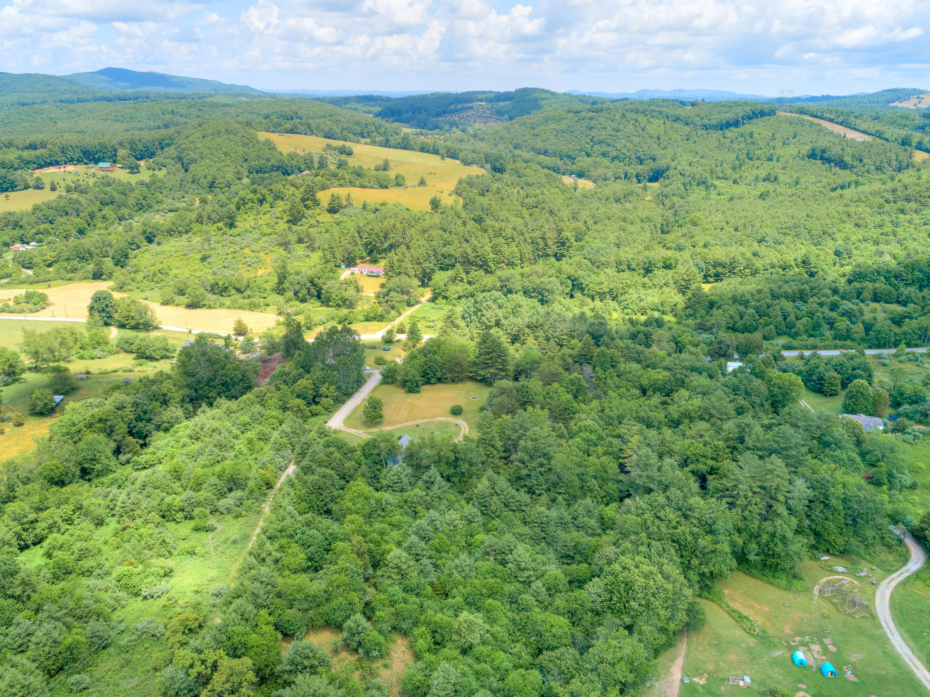 153 Rivendell Road Northwest Willis, VA 24380 - Photo 42 of 51 153_Rivendell_Rd_NW_HiRes-49