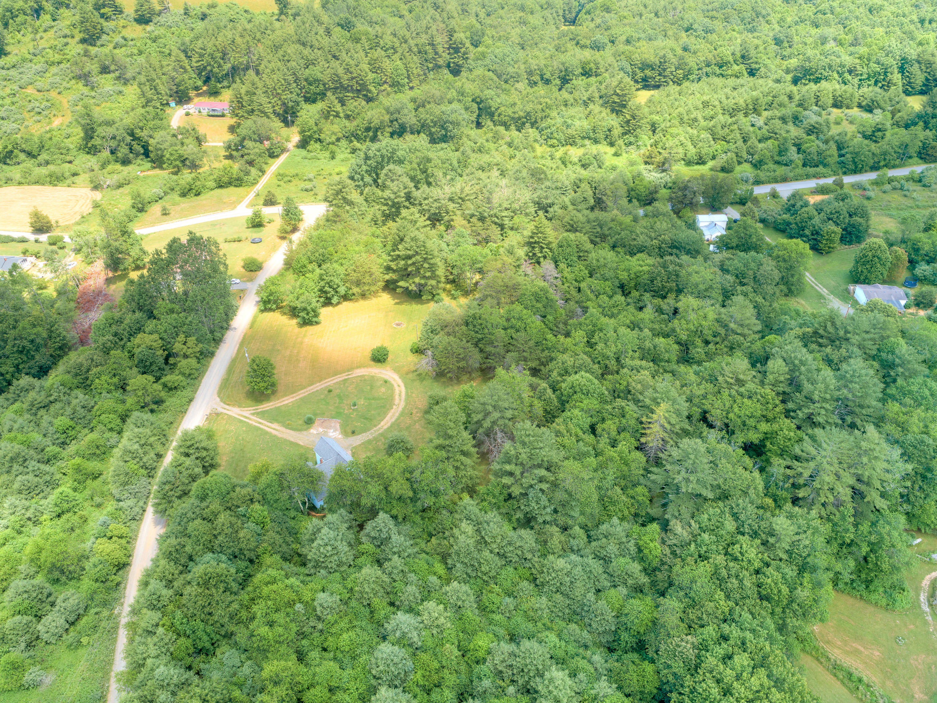 153 Rivendell Road Northwest Willis, VA 24380 - Photo 43 of 51 153_Rivendell_Rd_NW_HiRes-50
