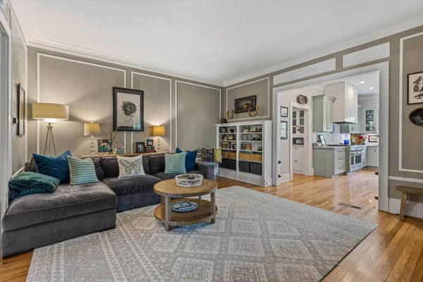 $869,000 | 2297 Court Avenue, Memphis, TN 38104