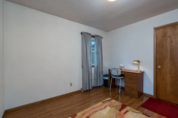 $275,000 | 502 South 7th Street, Le Sueur, MN 56058