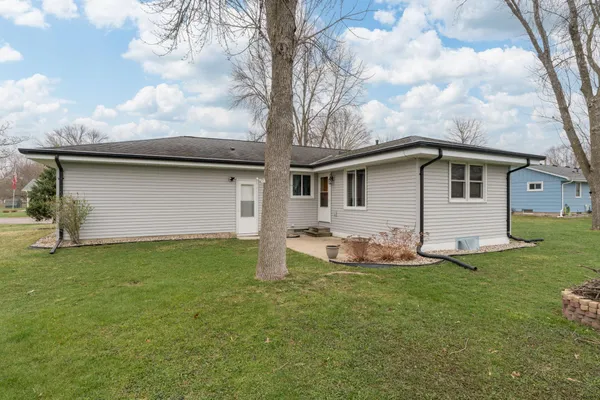 $275,000 | 502 South 7th Street, Le Sueur, MN 56058