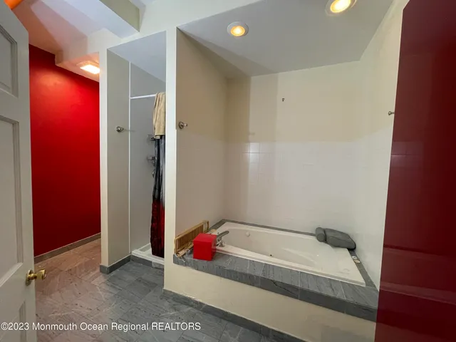 $3,500 | 619 Cookman Avenue, Unit 2, Asbury Park, NJ 07712