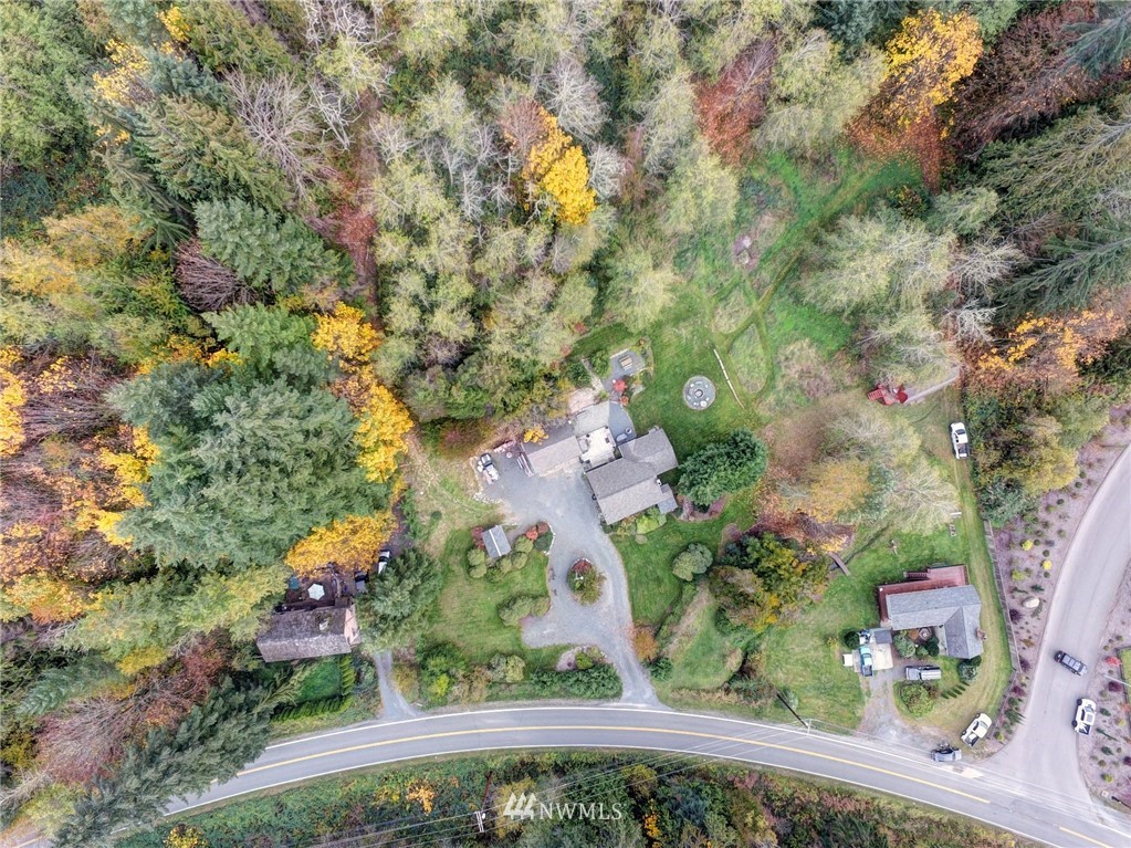 3625 Newberg Road Snohomish, WA 98290 - Photo 25 of 25 an aerial view of a residential houses with yard and garden