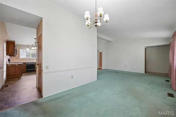 $191,000 | 1680 Horseshoe Drive, Florissant, MO 63033