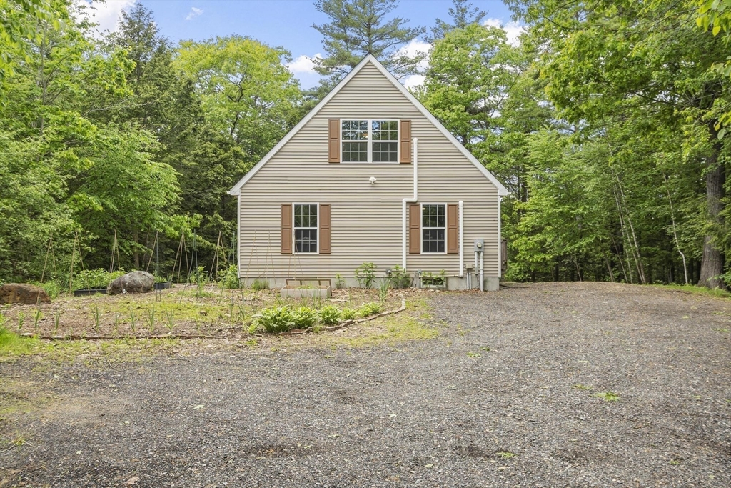 22 Sunset Road Westminster, MA 01473 - Photo 3 of 36