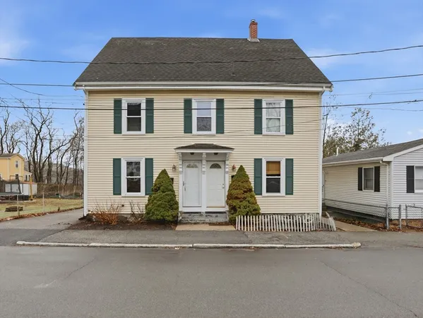 $649,000 | 18-20 Buck Street, Unit 1, Woburn, MA 01801