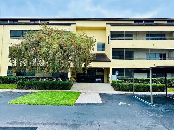 $275,000 | 13610 South Village Drive, Unit 4111, Tampa, FL 33618