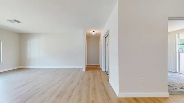 $3,995 | 4003 South Indian River Drive, Fort Pierce, FL 34982