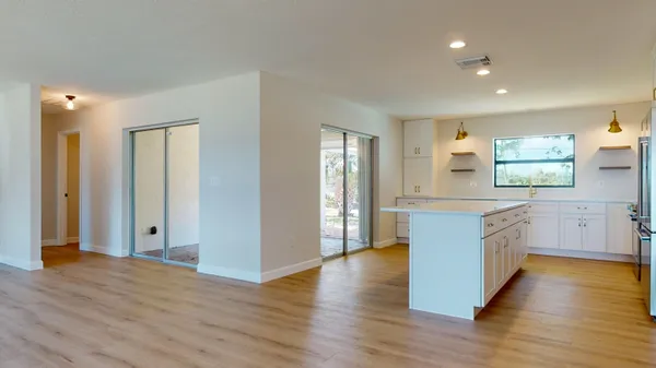 $3,995 | 4003 South Indian River Drive, Fort Pierce, FL 34982