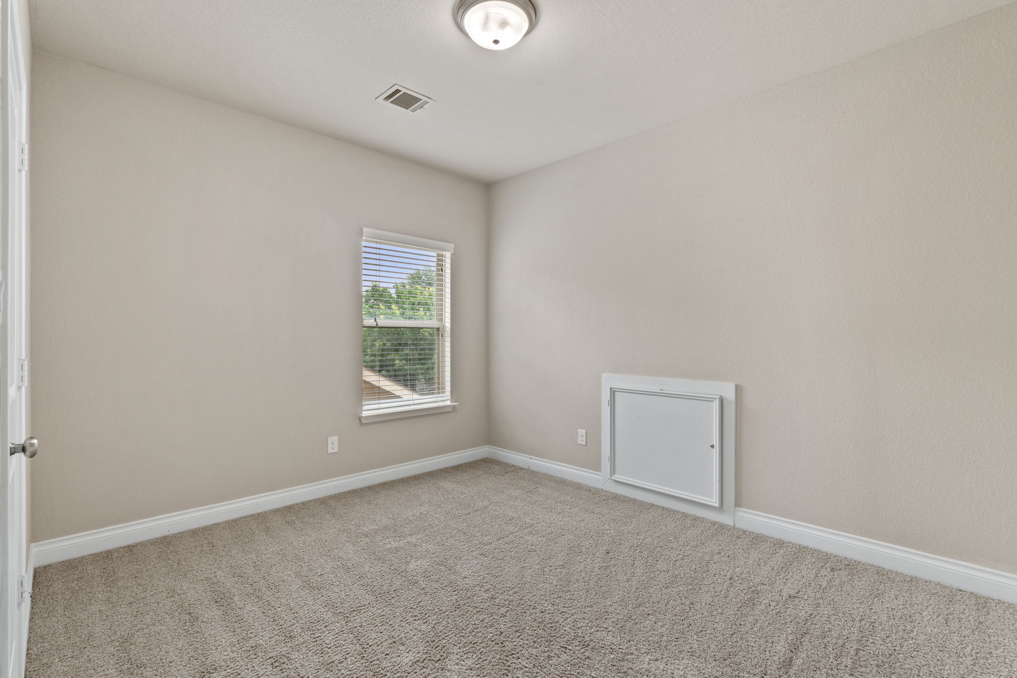180 Santa Maria Street Georgetown, TX 78628 - Photo 30 of 38
