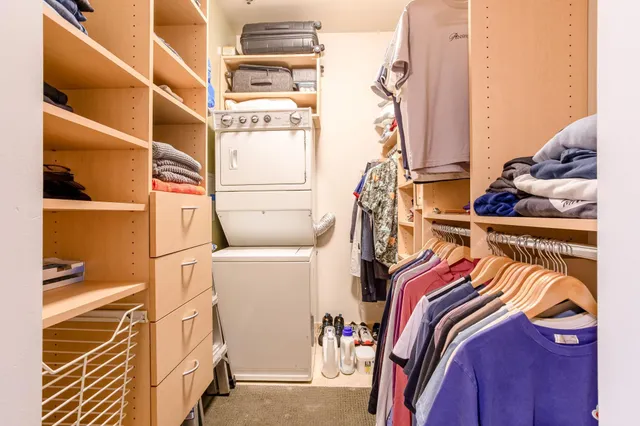 $314,900 | 521 2nd Street Southeast, Unit 307, Minneapolis, MN 55414