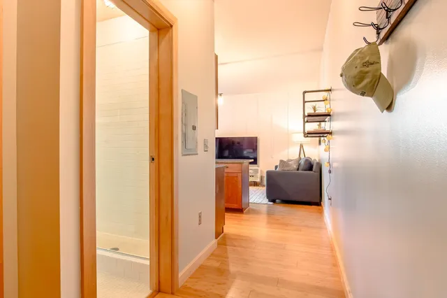 $314,900 | 521 2nd Street Southeast, Unit 307, Minneapolis, MN 55414