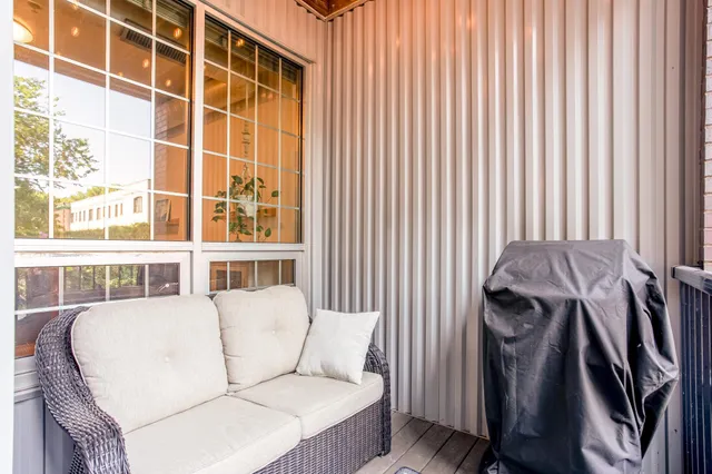 $314,900 | 521 2nd Street Southeast, Unit 307, Minneapolis, MN 55414