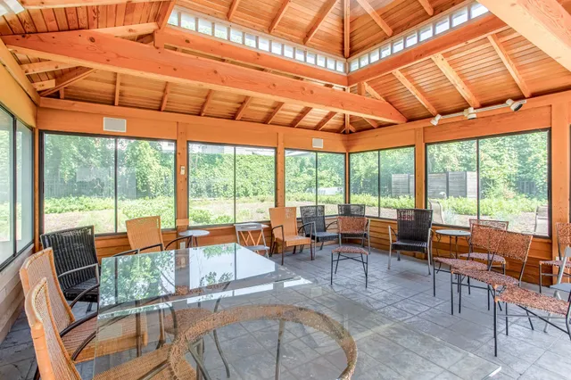 $314,900 | 521 2nd Street Southeast, Unit 307, Minneapolis, MN 55414