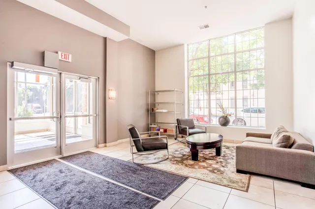 $314,900 | 521 2nd Street Southeast, Unit 307, Minneapolis, MN 55414