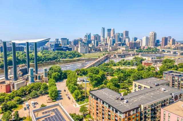 $314,900 | 521 2nd Street Southeast, Unit 307, Minneapolis, MN 55414