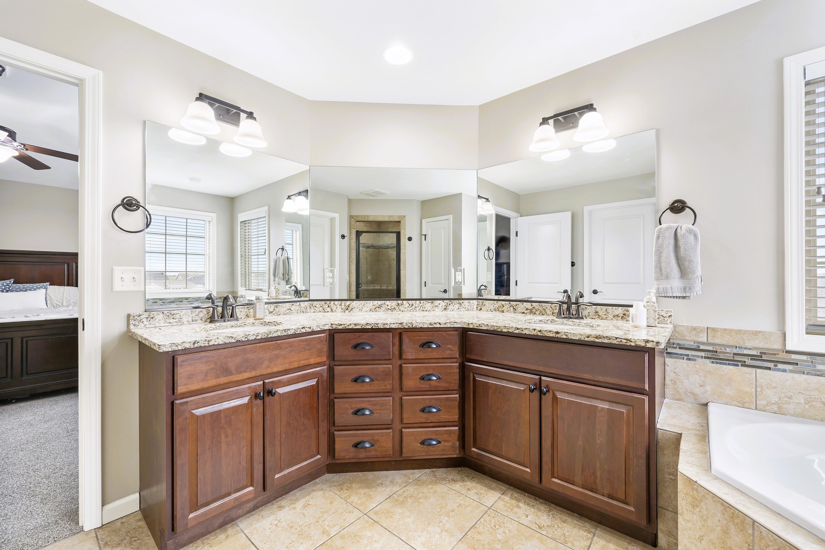 2708 Red Rock Road Normal, IL 61761 - Photo 28 of 48 Gallery Image 28