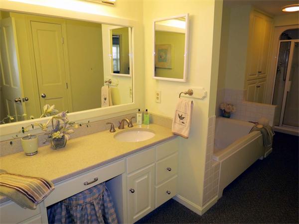 37 Tipton Rock Road Southbridge, MA 01550 - Photo 14 of 19 Gallery Image 14