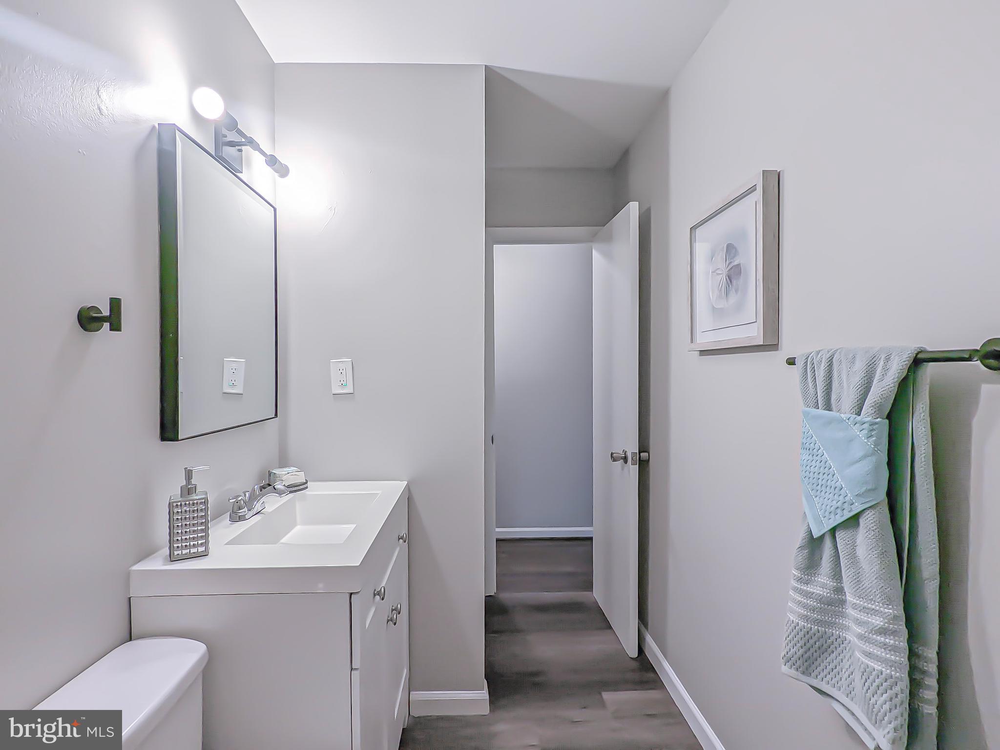 4212 Glendale Road Woodbridge, VA 22193 - Photo 18 of 68