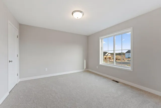 $695,000 | 13721 Arrowhead Way, Rosemount, MN 55068