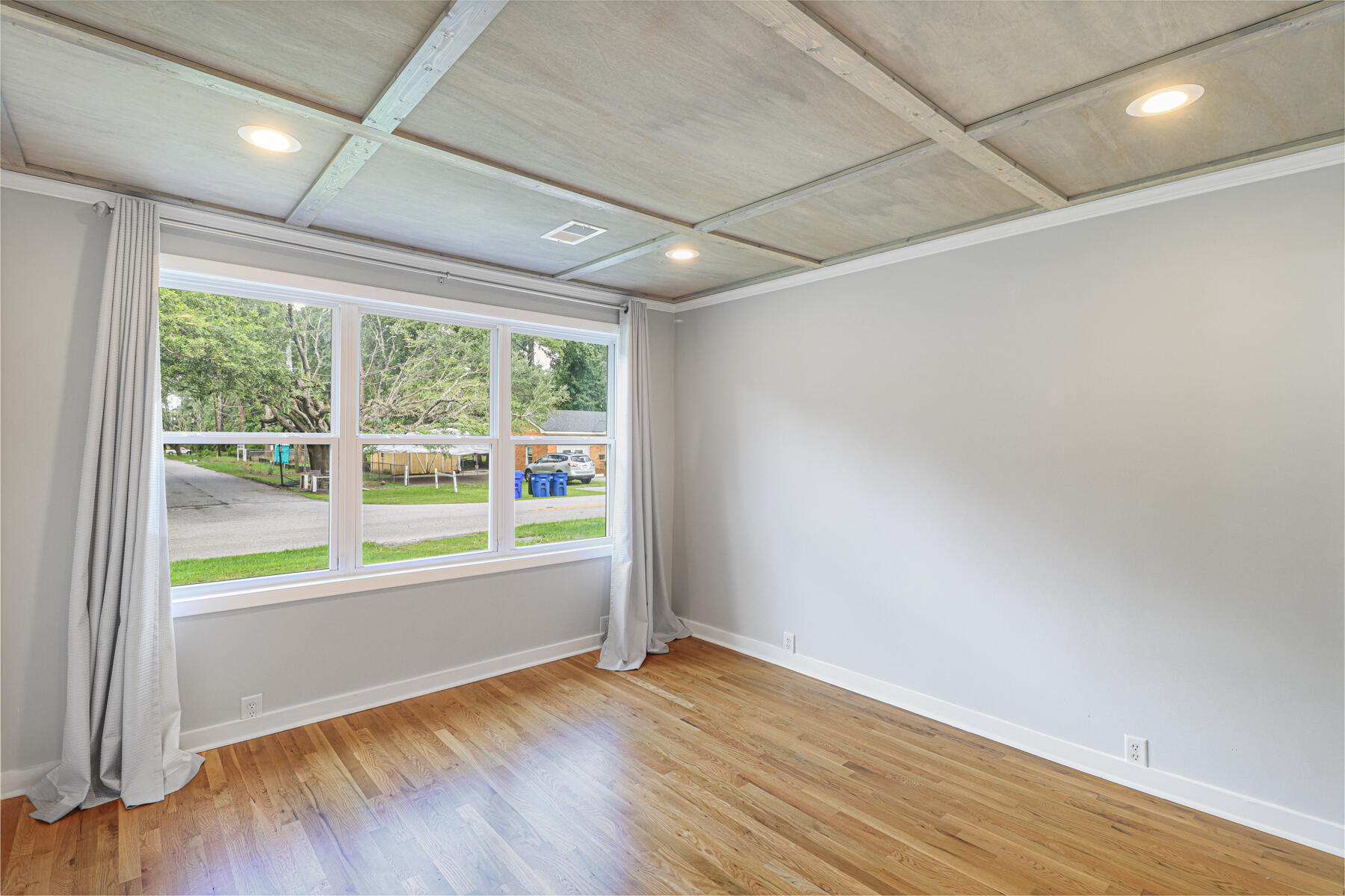 574 Dobbin Road Charleston, SC 29414 - Photo 12 of 29 13