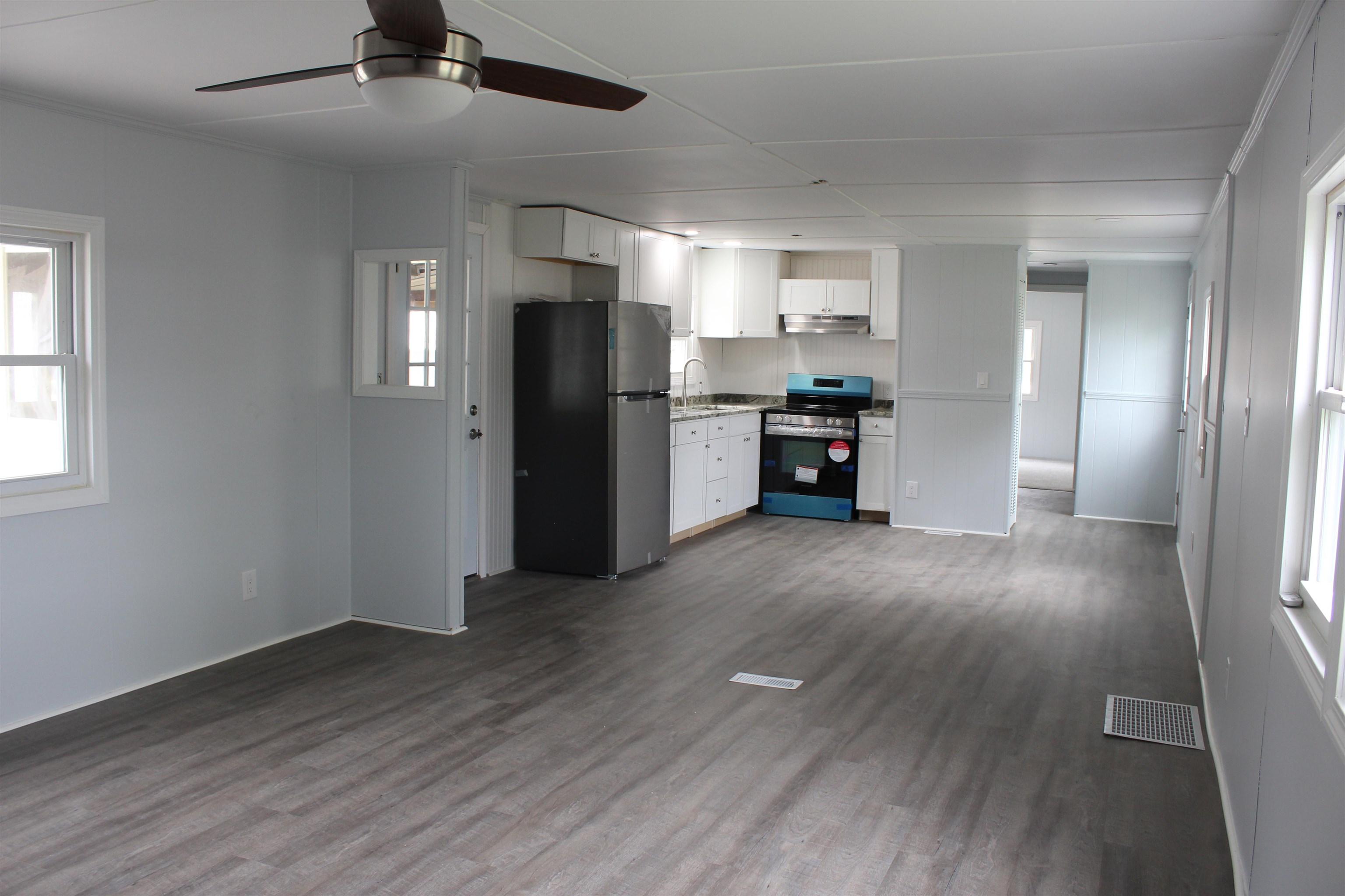 45 Crosswind Lane Rochester, NH 03867 - Photo 7 of 26 Gallery Image 7