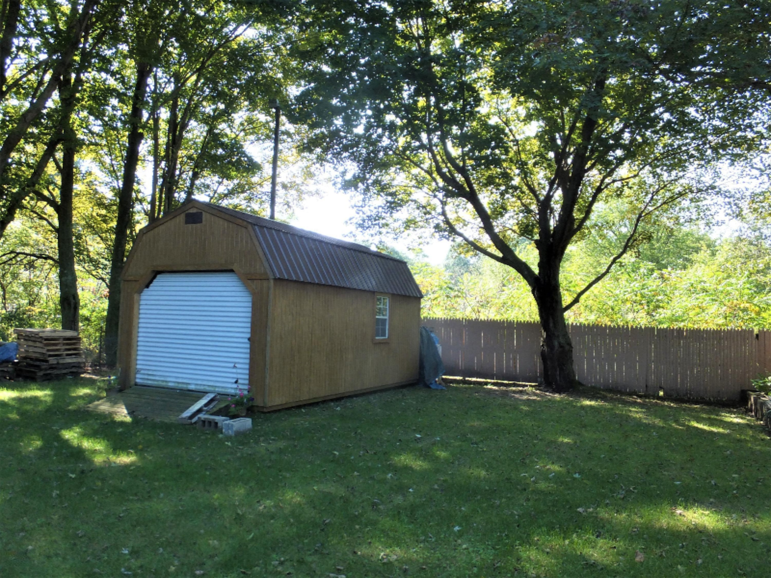 3386 Riverside Road Benton Harbor, MI 49022 - Photo 36 of 45 20 x 10 Shed - Negotiable