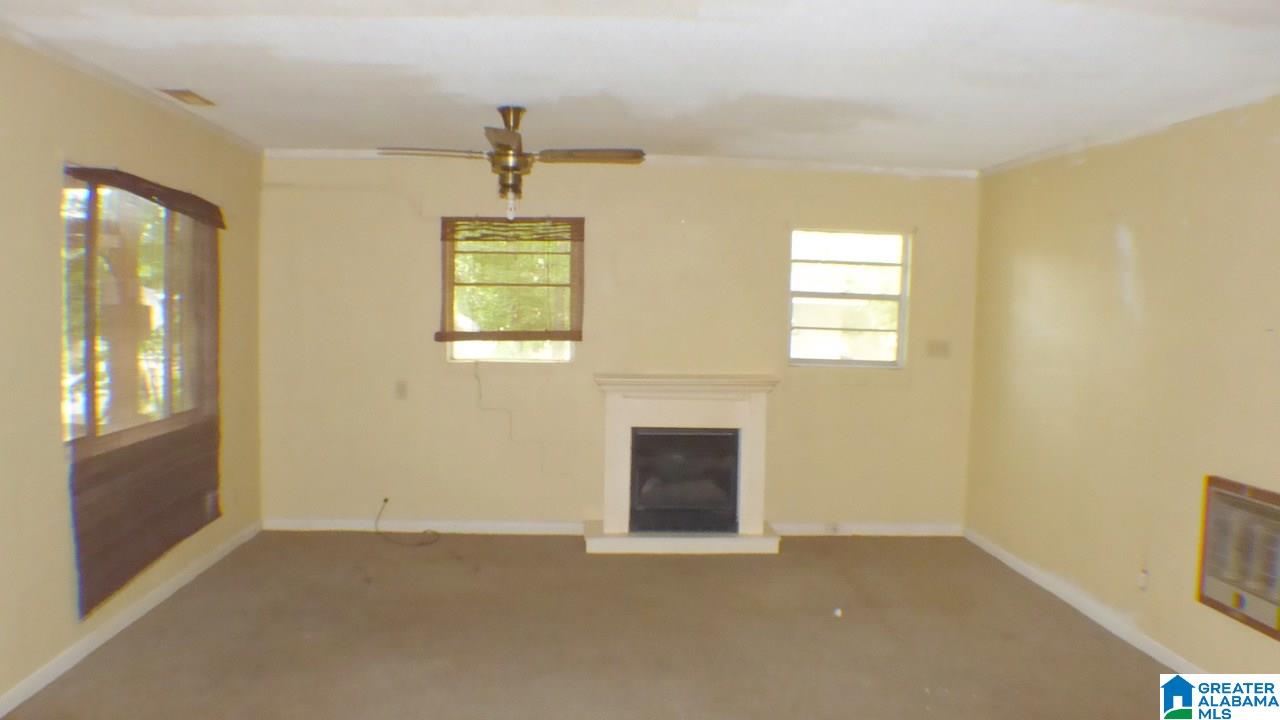 136 Shoreline Road Bessemer, AL 35023 - Photo 2 of 10