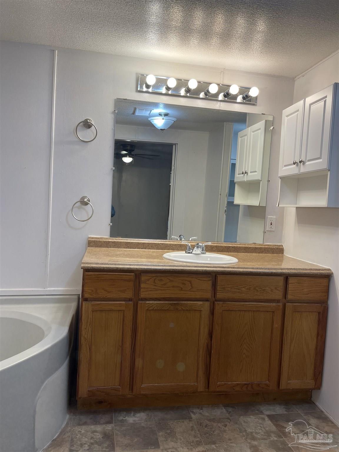 6480 Robie Road Milton, FL 32570 - Photo 18 of 37 Gallery Image 18