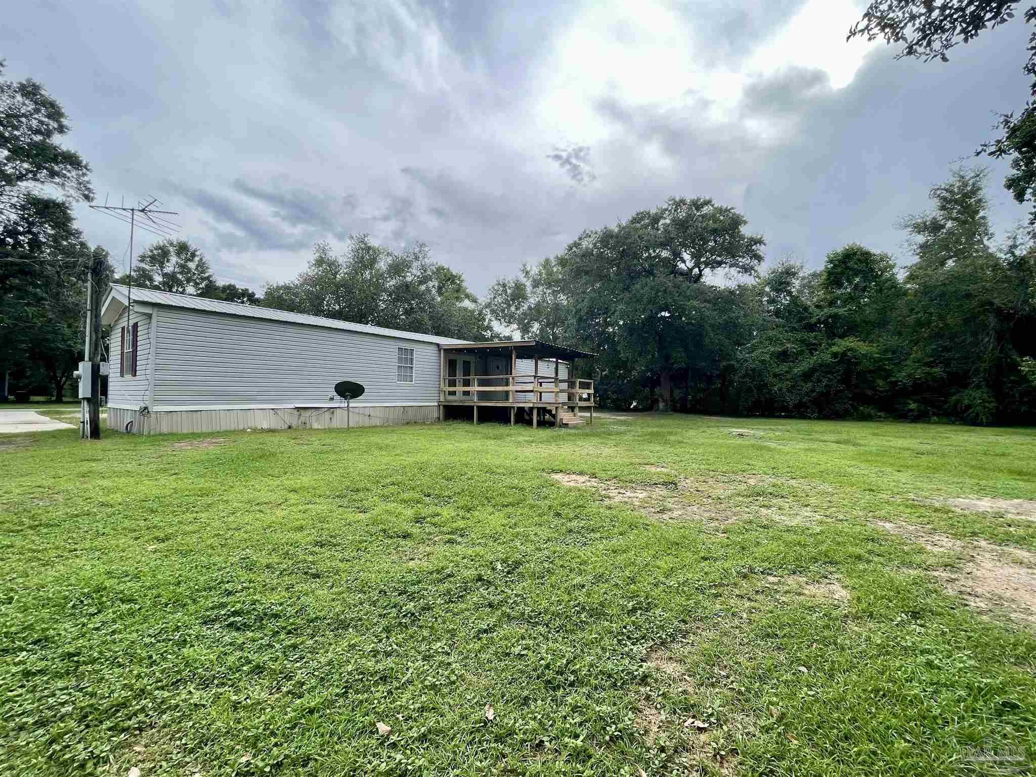 6480 Robie Road Milton, FL 32570 - Photo 32 of 37 Gallery Image 32