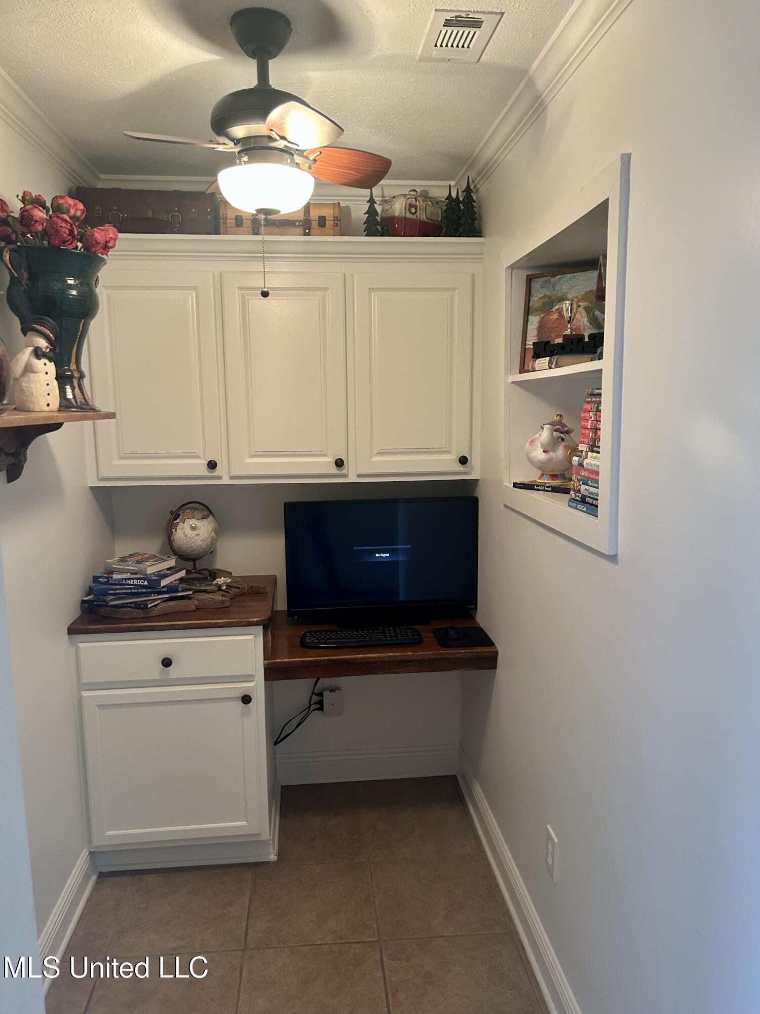 1208 Fisher Park Brookhaven, MS 39601 - Photo 13 of 24 Office 2