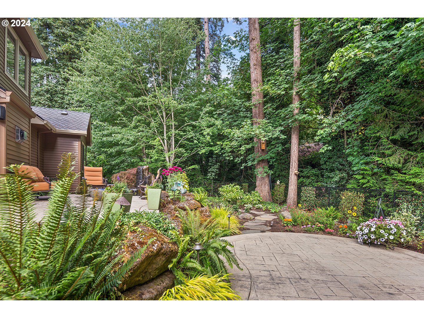 1115 North Shr Road Lake Oswego, OR 97034 - Photo 16 of 35 Gallery Image 16