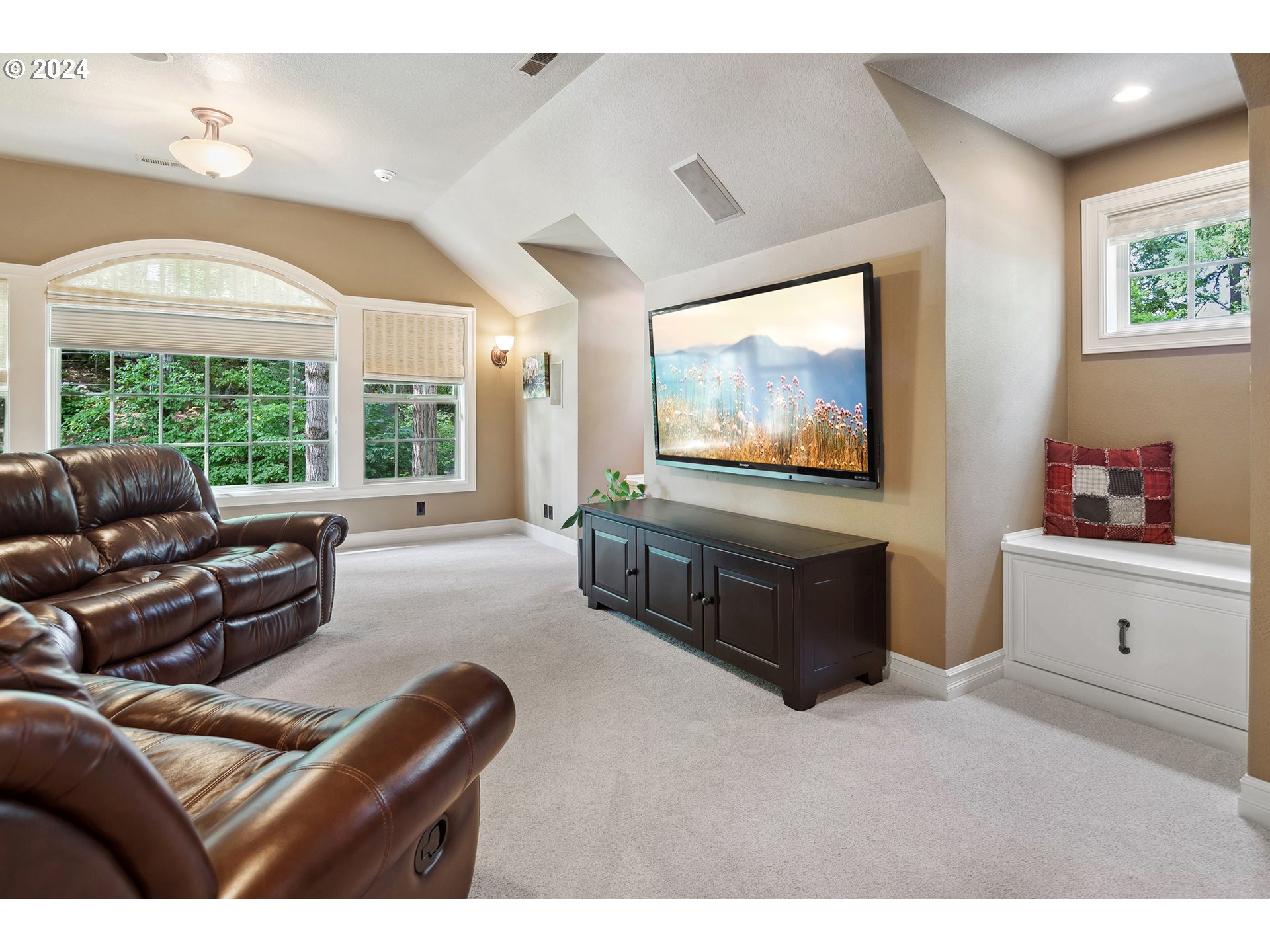 1115 North Shr Road Lake Oswego, OR 97034 - Photo 21 of 35 Gallery Image 21