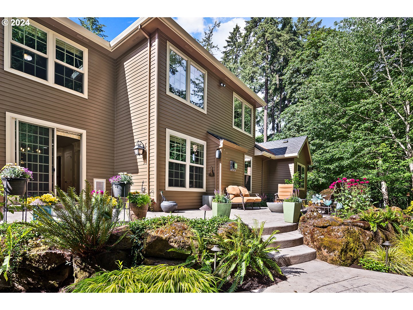 1115 North Shr Road Lake Oswego, OR 97034 - Photo 34 of 35 Gallery Image 34