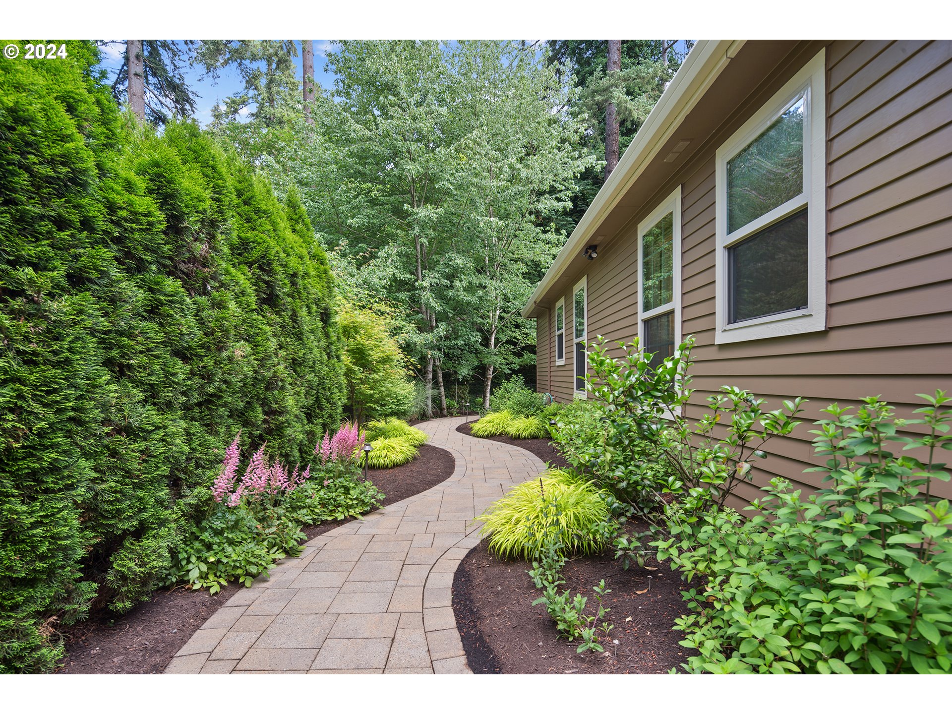 1115 North Shr Road Lake Oswego, OR 97034 - Photo 35 of 35 Gallery Image 35