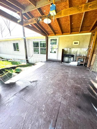 a view of a storage & utility room