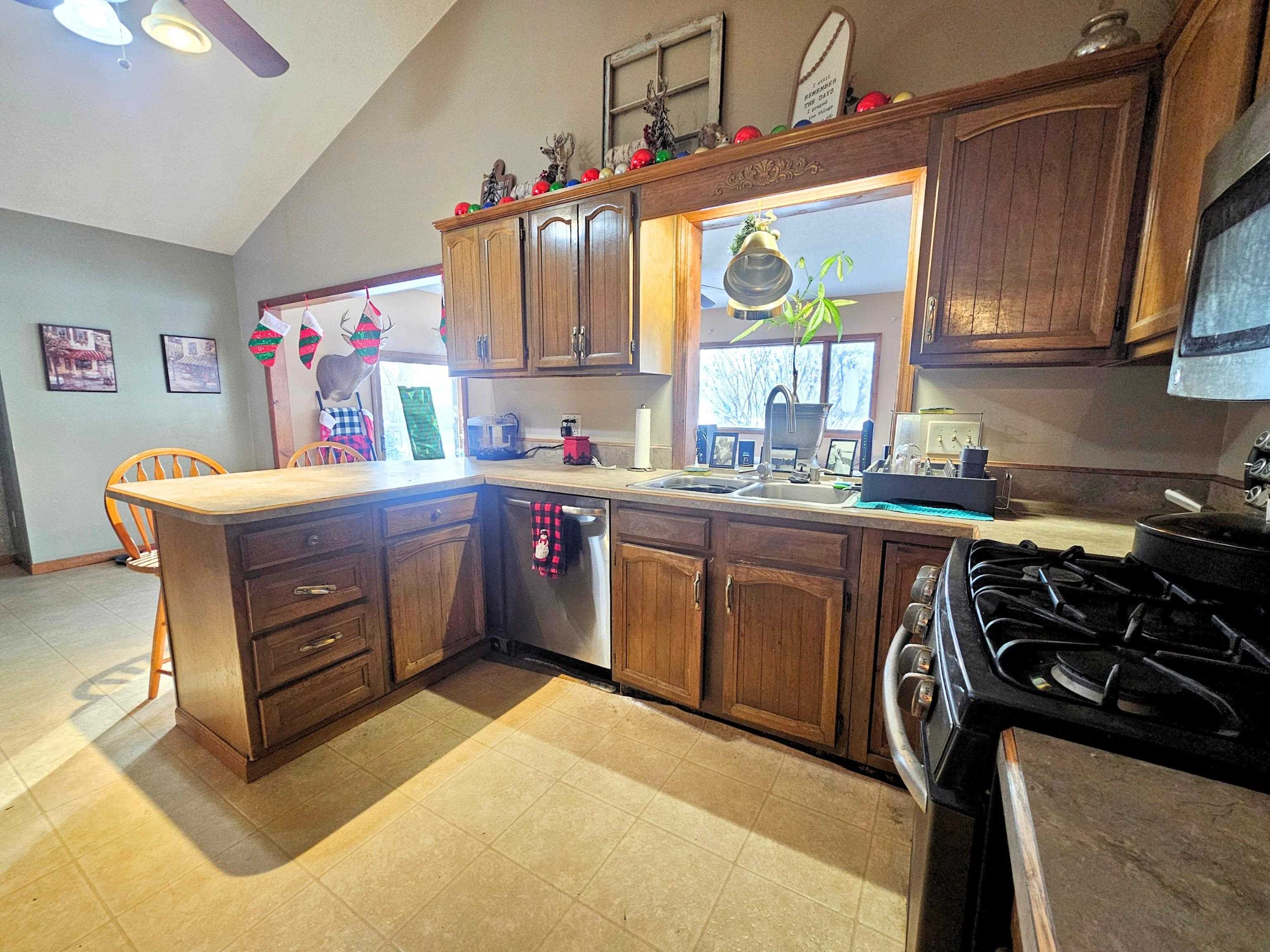 7273 Coldwater Road Flushing, MI 48433 - Photo 12 of 46