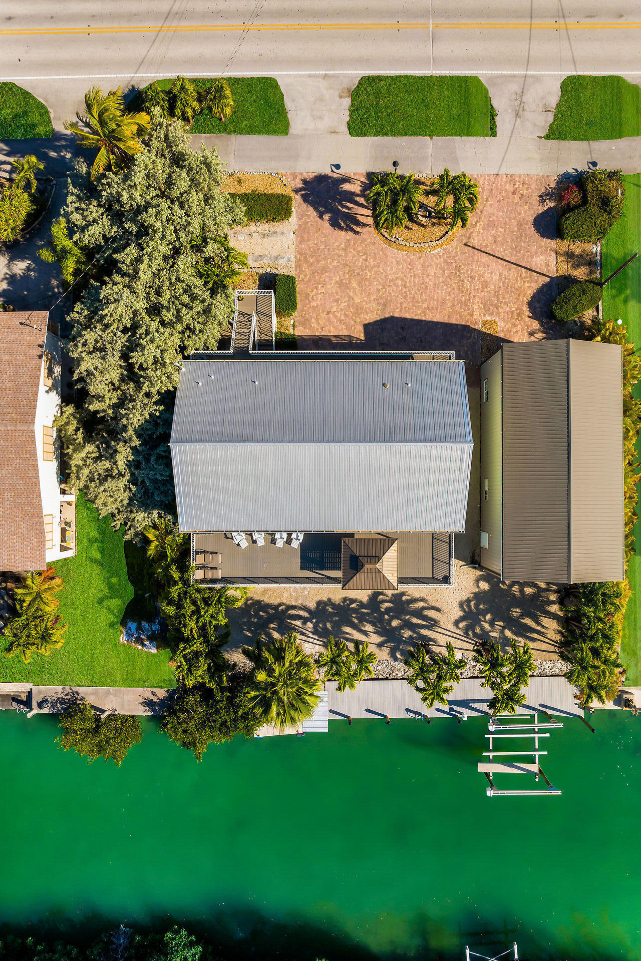 415 Sombrero Beach Road Marathon, FL 33050 - Photo 4 of 40 Overhead view of property