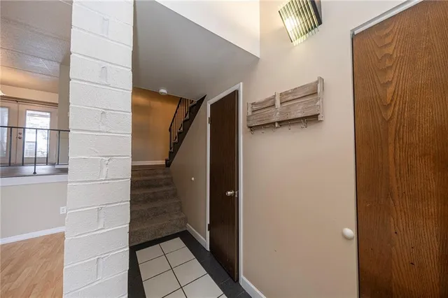 a view of walk in closet