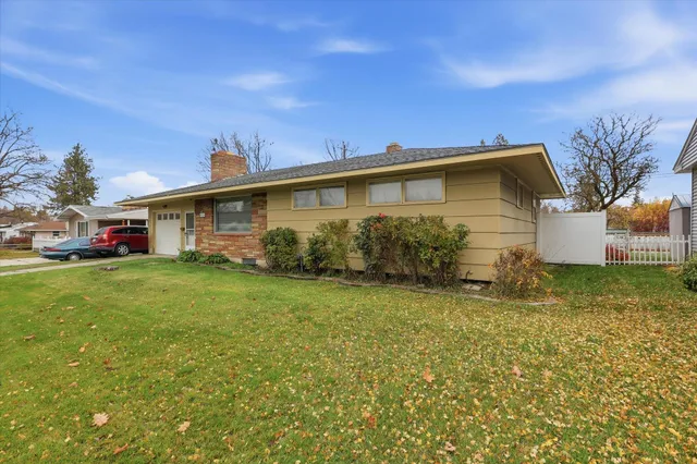 $310,000 | 5820 North Ash Street, Spokane, WA 99205
