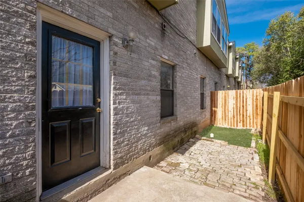 $122,000 | 1221 Hopkins Street, Unit 16, San Marcos, TX 78666