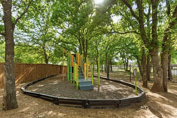 $372,500 | 3817 Kirby Drive, Denton, TX 76210