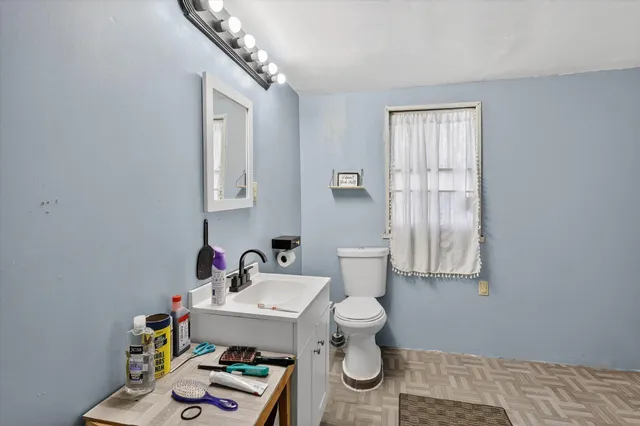 $179,000 | 510 South Clinton Street, Albion, MI 49224