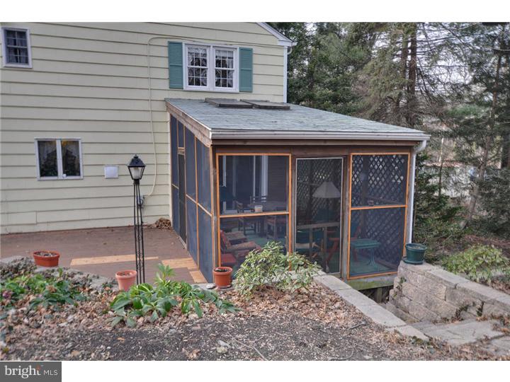 118 East Brookhaven Road Wallingford, PA 19086 - Photo 22 of 25 Exterior Back