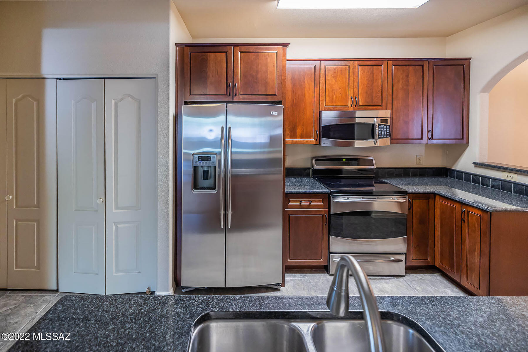 2550 East River Road, Unit 4201 Tucson, AZ 85718 - Photo 4 of 34