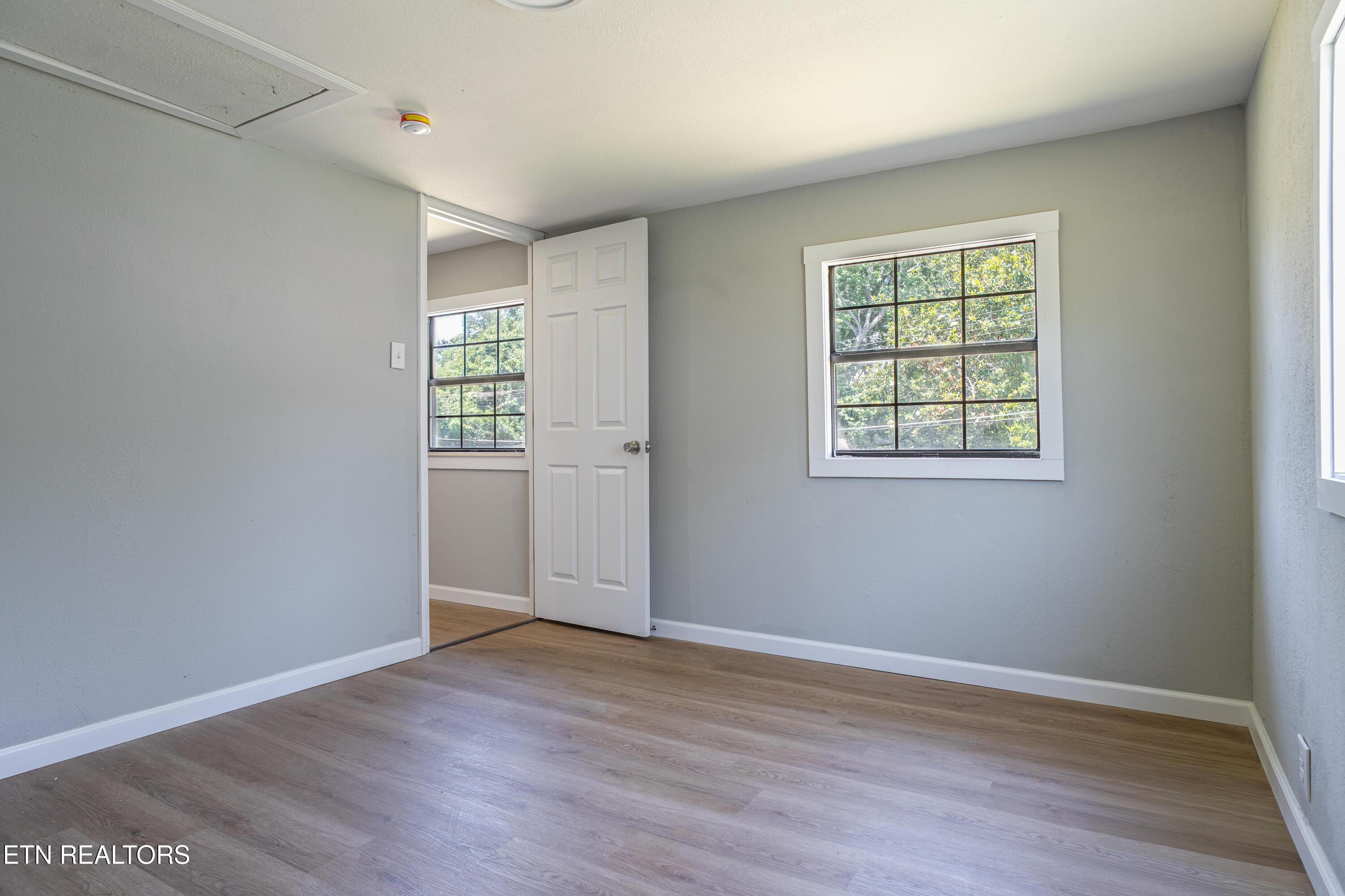 133 Wellington Circle Oak Ridge, TN 37830 - Photo 7 of 13 DSC01611-Edit