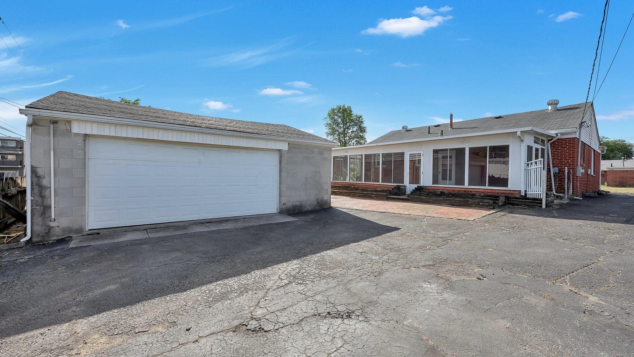 3268 Whitehead Road Columbus, OH 43204 - Photo 25 of 28 23-web-or-mls-3268-whitehead-rd