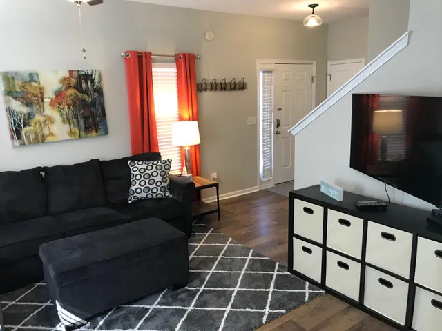 $1,975 | 117 Spanish Oaks Lane, Ladson, SC 29456