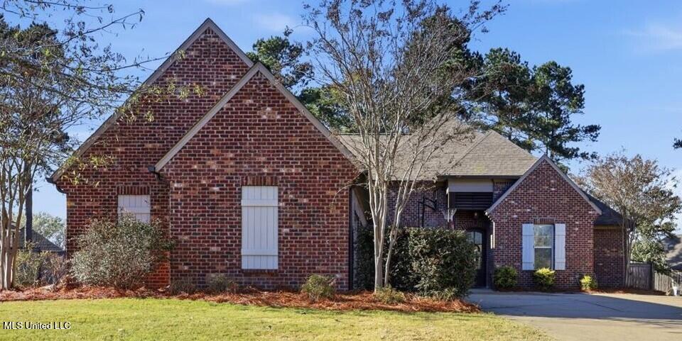 121 Grayhawk Cove Madison, MS 39110 - Photo 32 of 32 FrontViewCloseUp